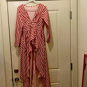 Red and white long sleeve high-low top